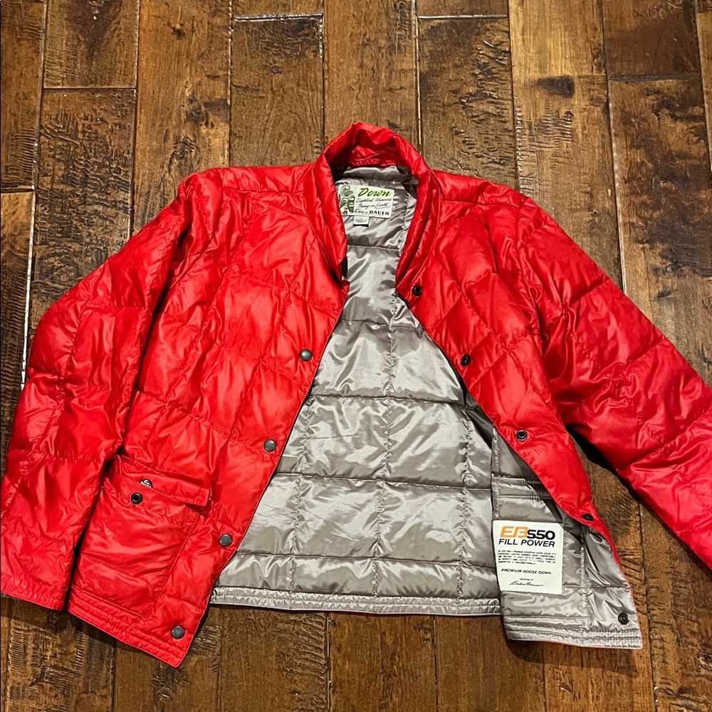 New but vintage looking Eddie Bauer puffer jacket. Size Medium